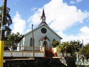 Discovery Tour Samana - City Tour of Samana - See the Famous Churcha and the Catholic Church of samana, Visit Rio Los Cocos and see a great Panoramic View of Samana... 